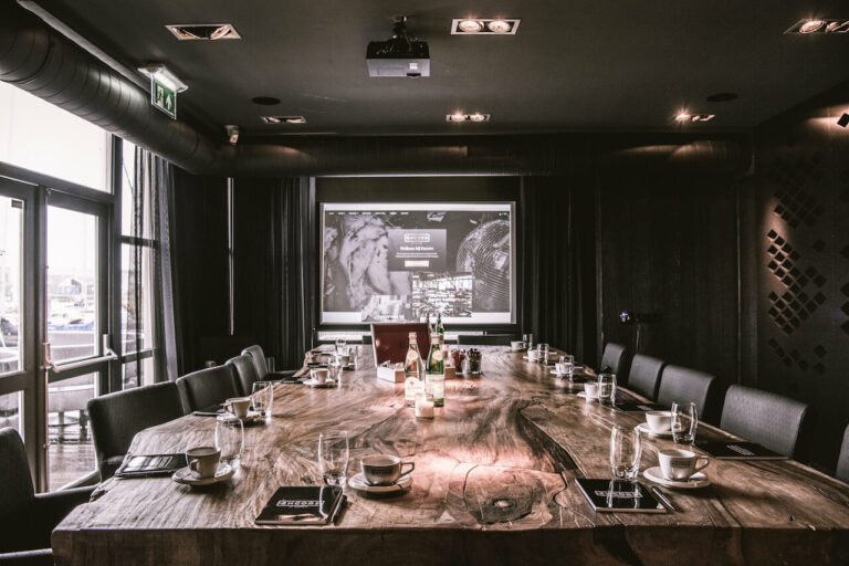 EncoreBySimonis-THE- BOARD-ROOM